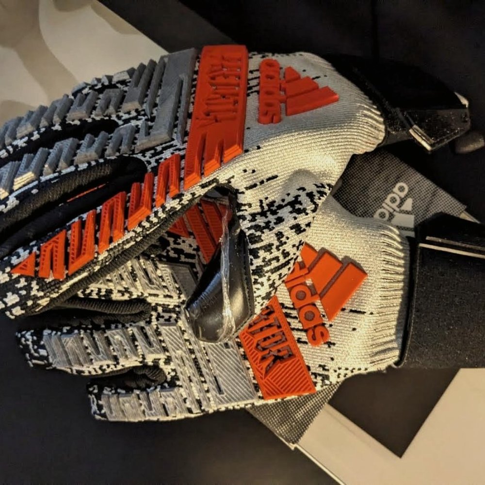 Adidas Predator PRO  Goalie Gloves Size 7